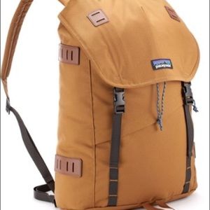 Patagonia 26L Arbor Backpack EUC- open to offers!